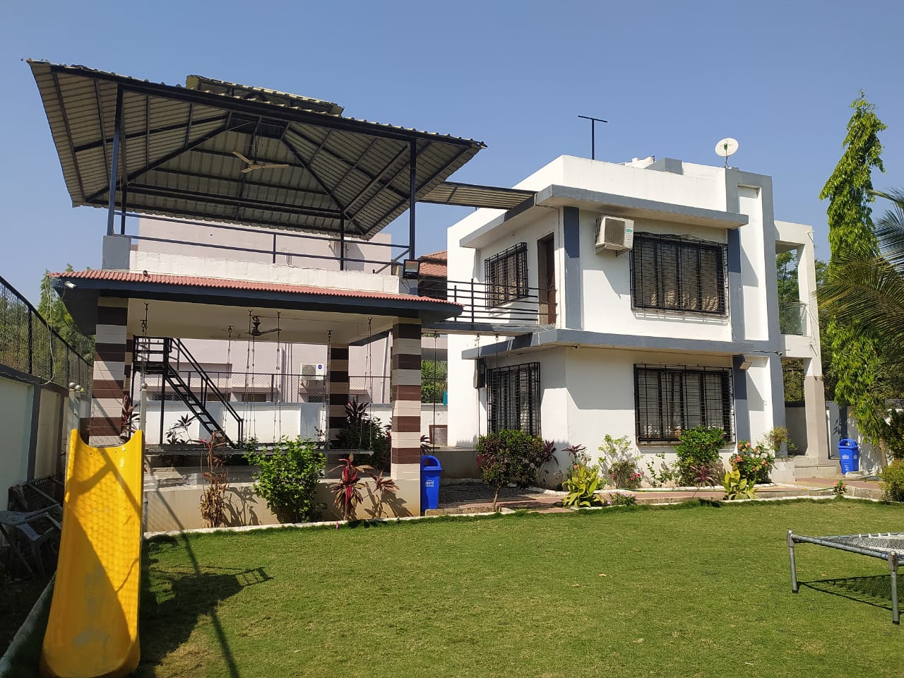 Best Farm Houses for Rent in Surat at low Price | Surat Farm House